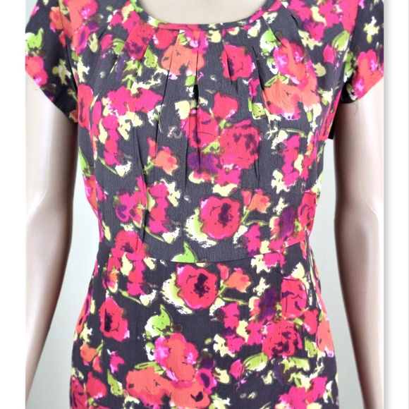 Maxi - Picture 5 of 8